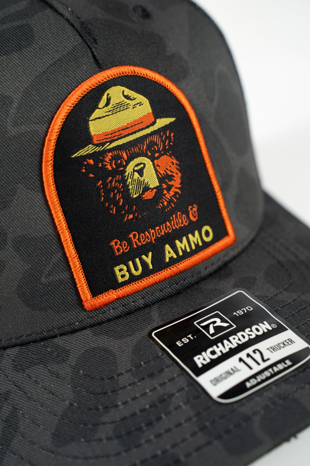 2A Bear 5 - Panel Richardson Trucker Hat