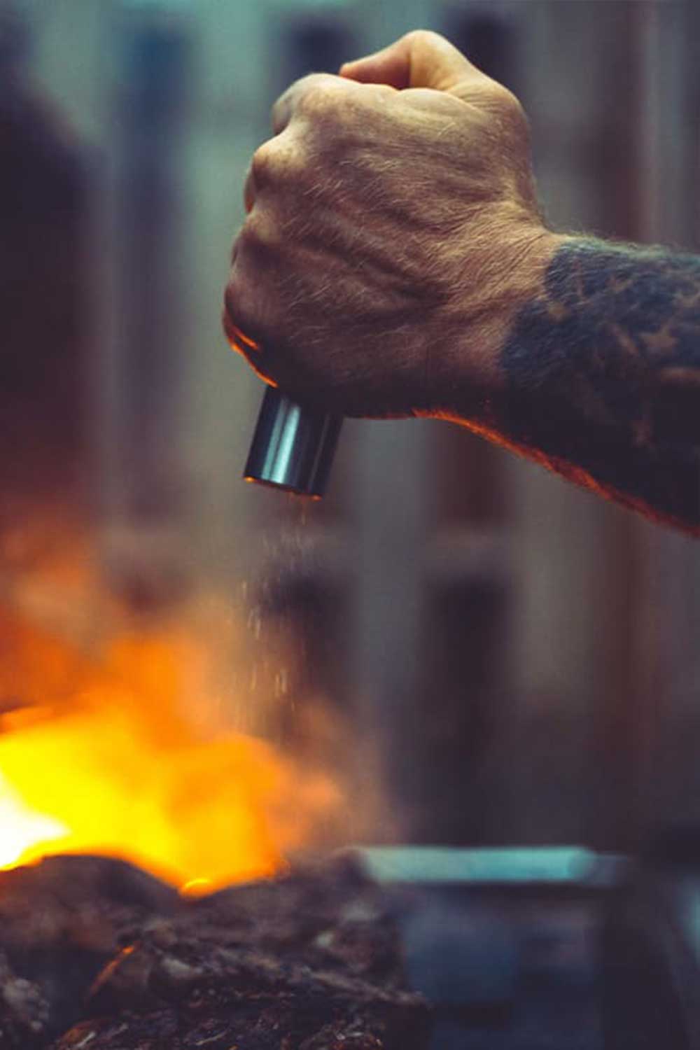 Hot Salt - Push Grinder