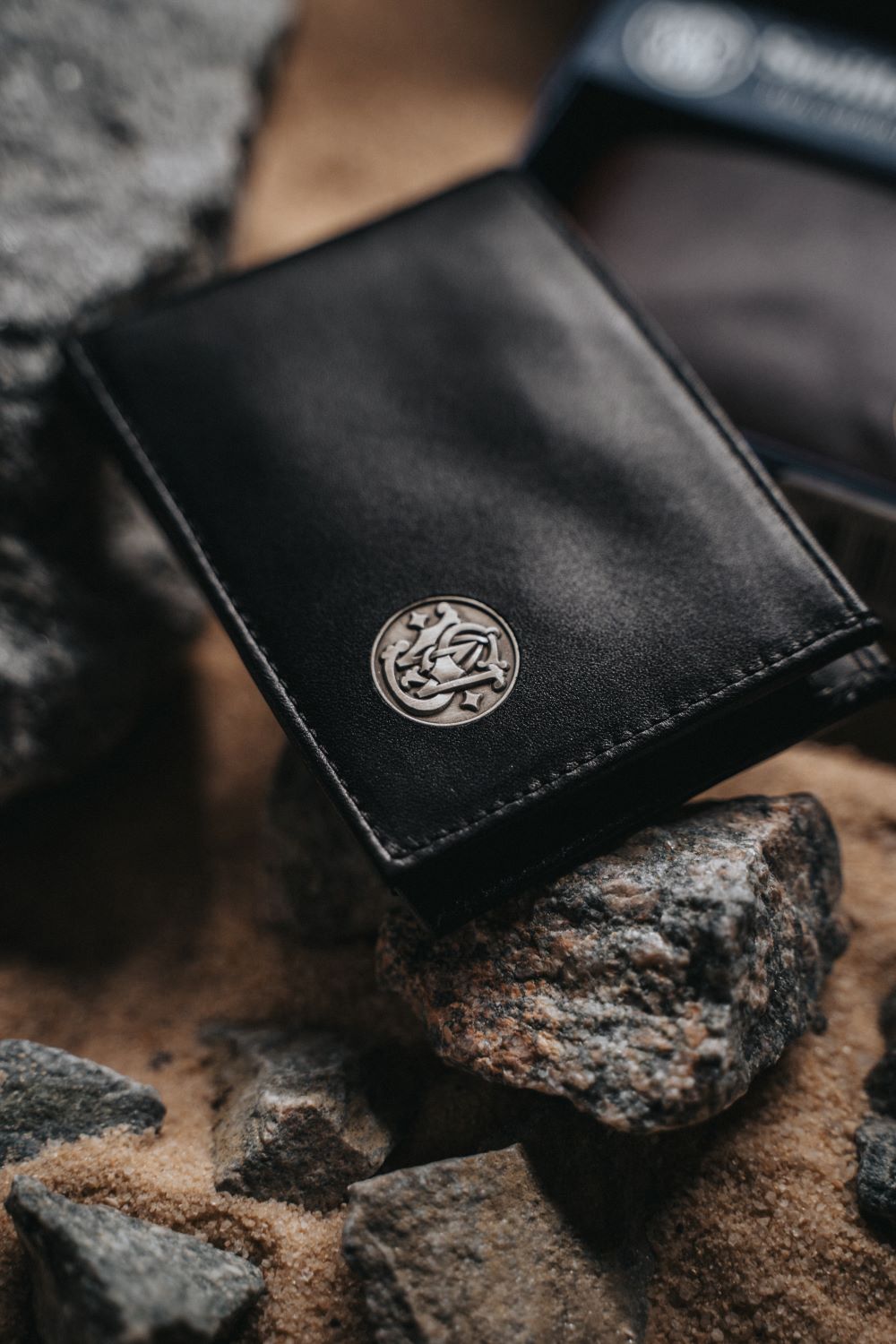 Smith &amp; Wesson Front Pocket Wallet